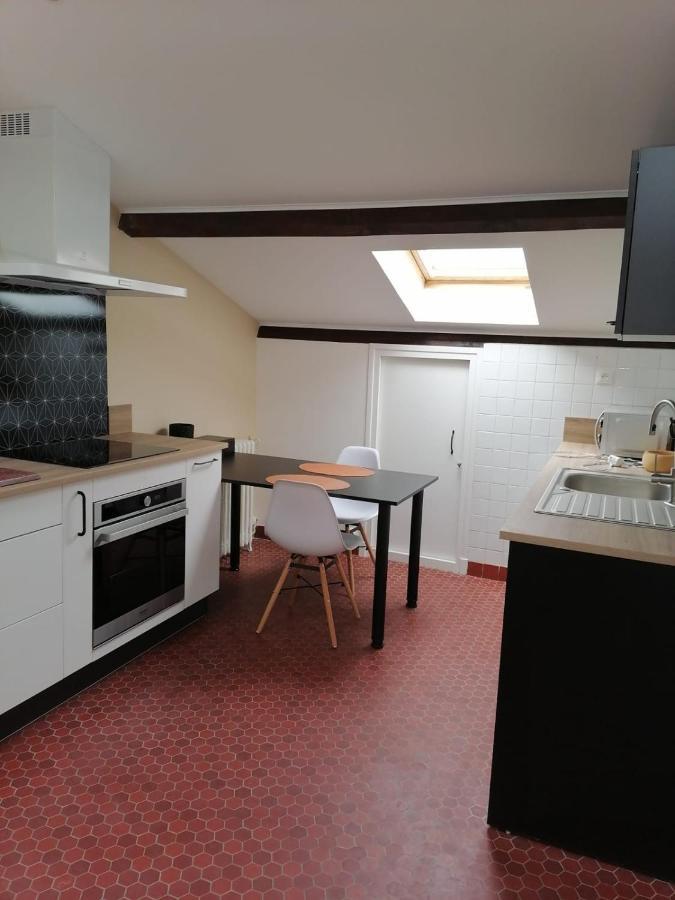 Lou Mas Suzoun Apartment Ucel Екстериор снимка